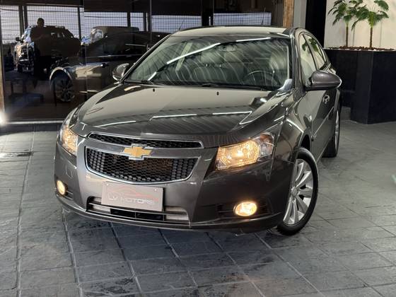 CHEVROLET CRUZE 1.8 LTZ 16V FLEX 4P AUTOMÁTICO CHEVROLET CRUZE 1.8 LTZ 16V FLEX 4P AUTOMÁTICO